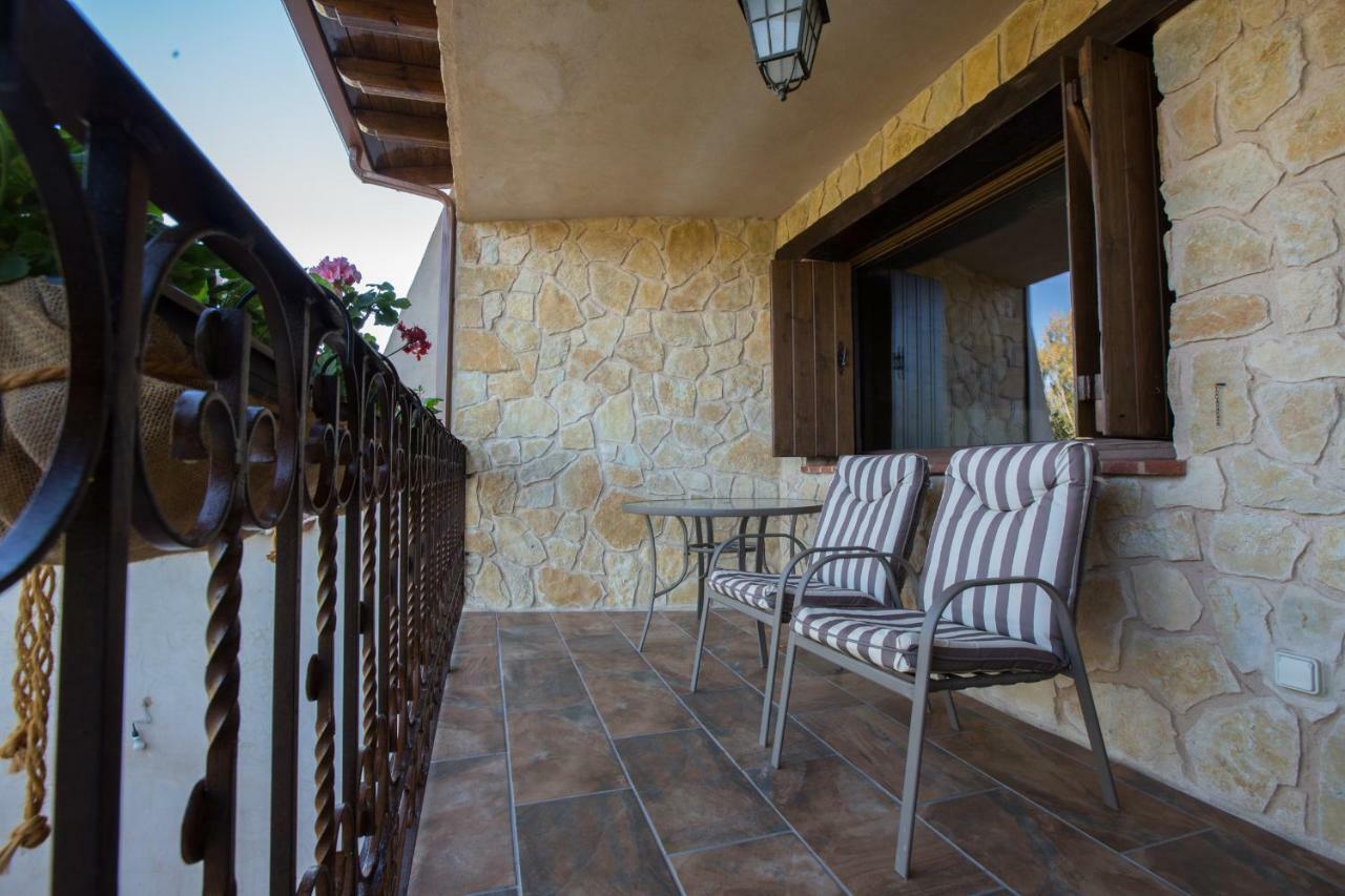 Apartamentos Rurales Senora Clara Arbancon Luaran gambar